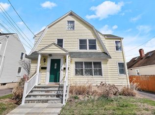 584 Courtland Ave, Bridgeport, CT 06605