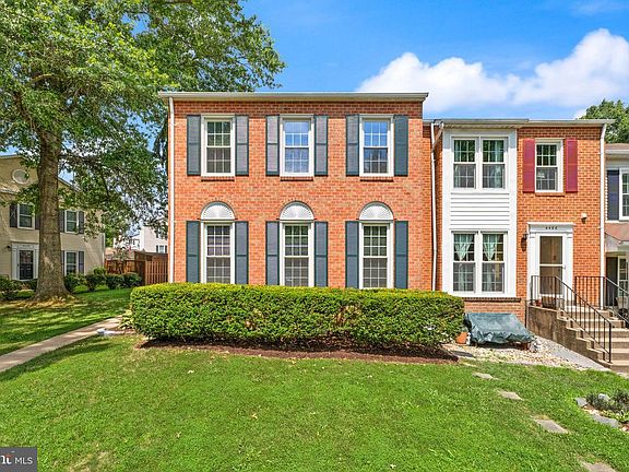 2nd image of 4468 Starling Ct