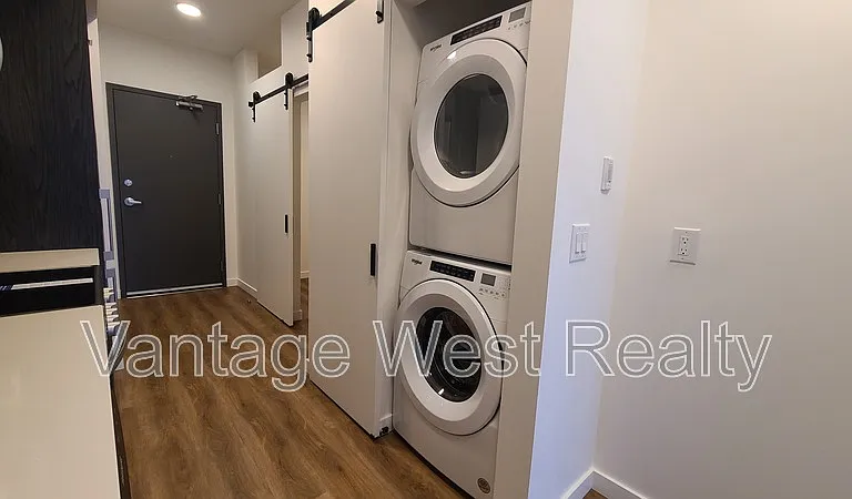615 Rutland Rd N #314 — Photo 4