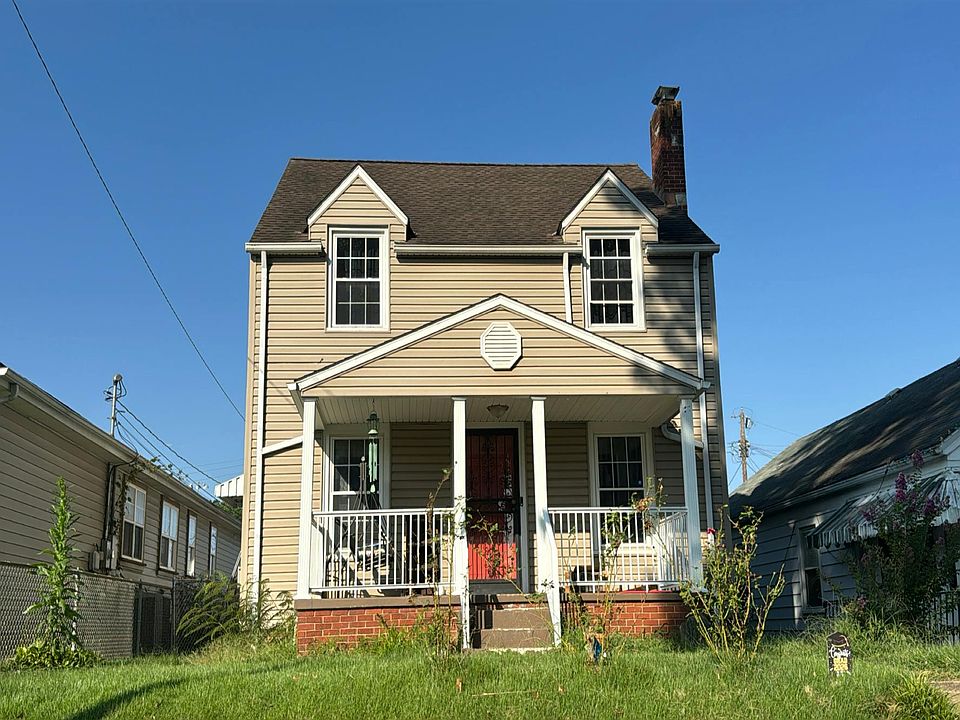 1st image of 1034 6th St W