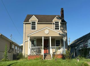 1034 6th St W, Huntington, WV 25701