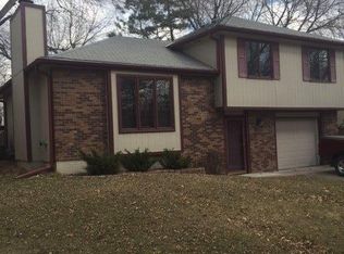 178 Oregon Trl, Hinsdale, IL 60521