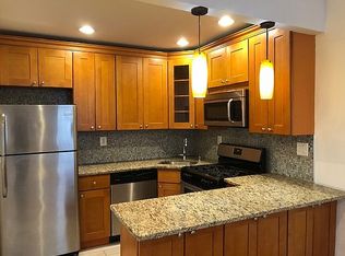 645 2nd Ave APT 1, New York, NY 10016