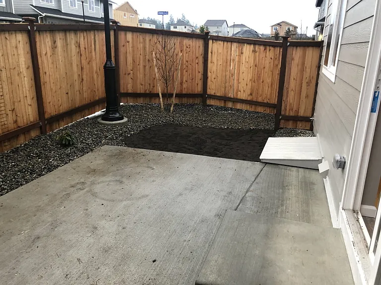 6922 Delaney Ln NE #A — Photo 18