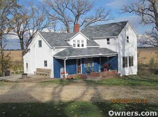 4124 Highway 136, Clinton, IA 52732