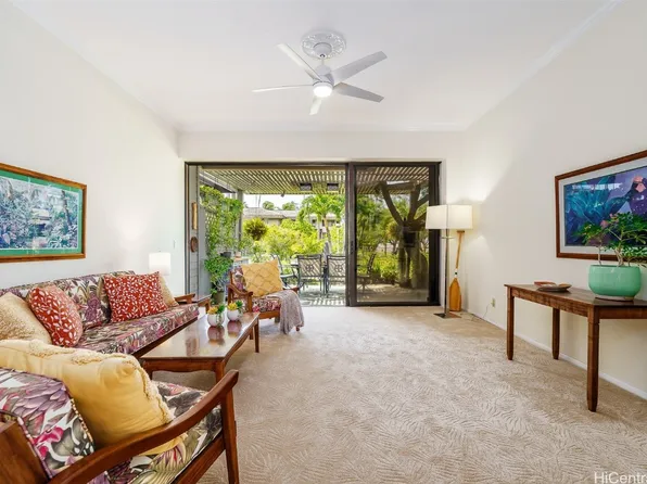 123 Maunalua Ave #18, Honolulu, HI 96821