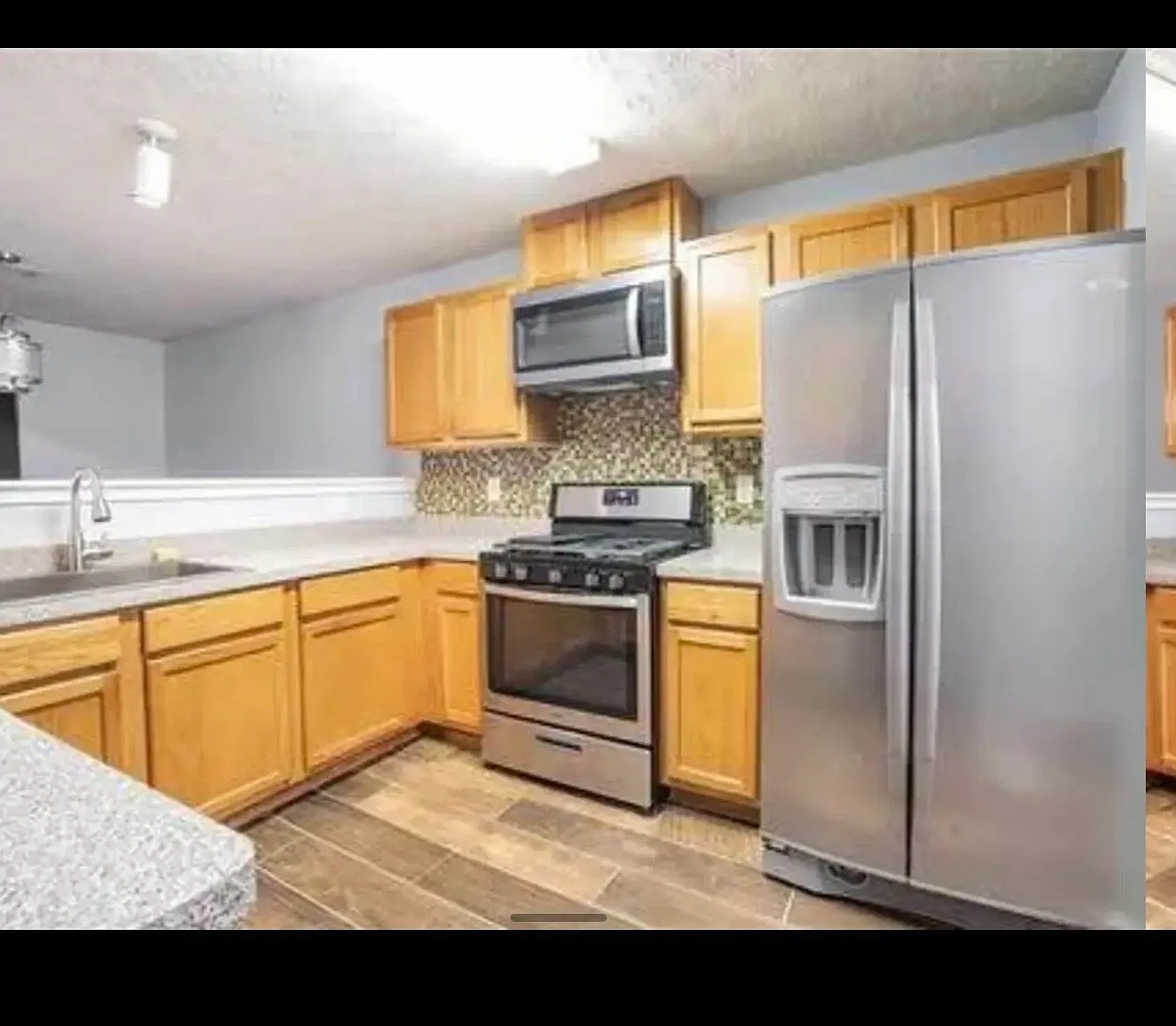 2 bed, 2.5 bath, 1272 sqft, $1,900 — Photo 4