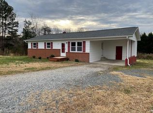 210 Yount Rd, Eden, NC 27288