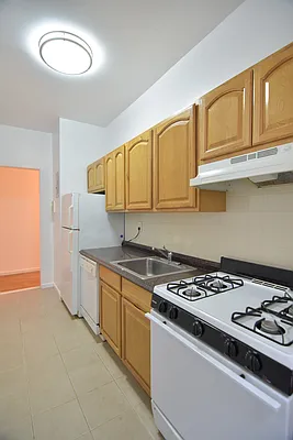 Rented by Bohemia Realty Group | media 5