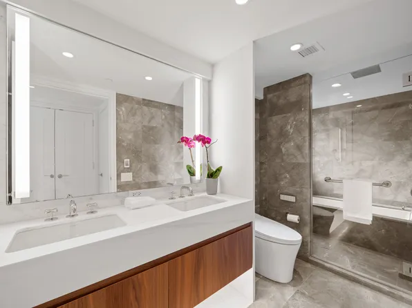 111 West 56th Street image 11 of 17