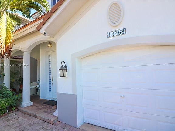 2nd image of 10868 NW 84th St #10868