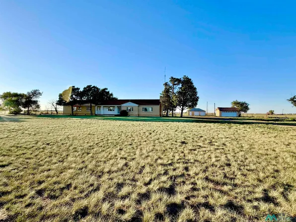 570 Curry Rd S #10, Clovis, NM 88101