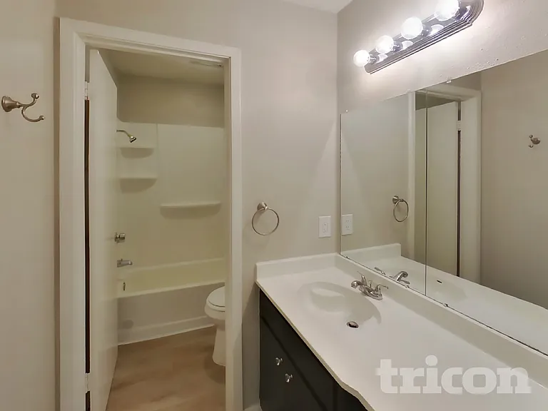 4911 Buckwheat St — Photo 14