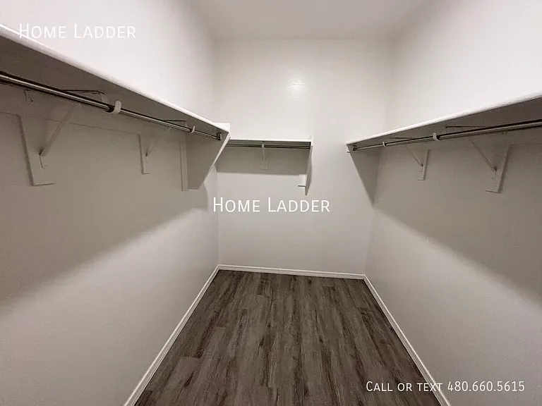 10453 E Cliffrose Ln — Photo 26
