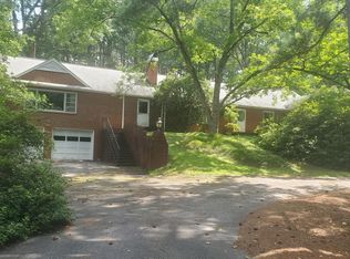 303 Holland Rd, Fuquay Varina, NC 27526