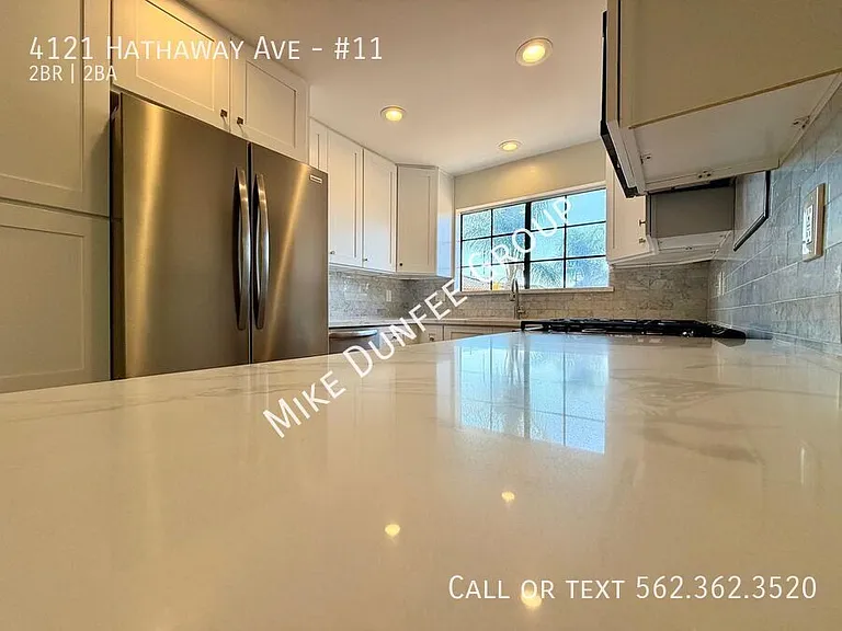 4121 Hathaway Ave #11 — Photo 4