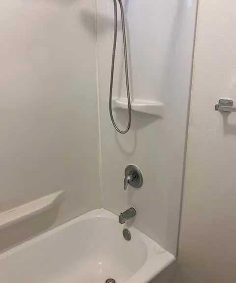 1720 Peyton Ave #6 — Photo 4