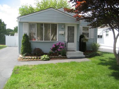 112 Macklin St, Cranston, RI, 02920