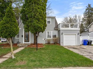 806 N Mason St, Appleton, WI 54914