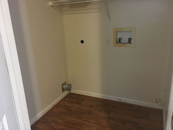 5th image of 107-111 Aidens Way #107