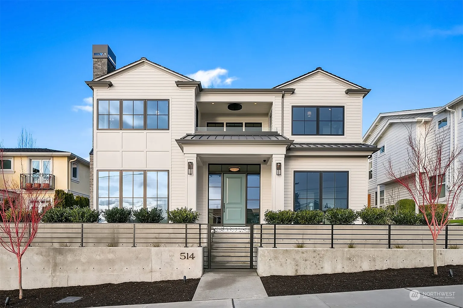 514 10th Avenue W photo 1