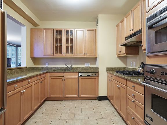 4th image of 10 Little West St #32C