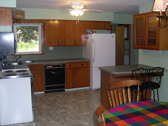 Another View of Eat-in Kitchen