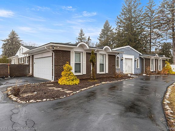 2nd image of 28249 Bell Rd