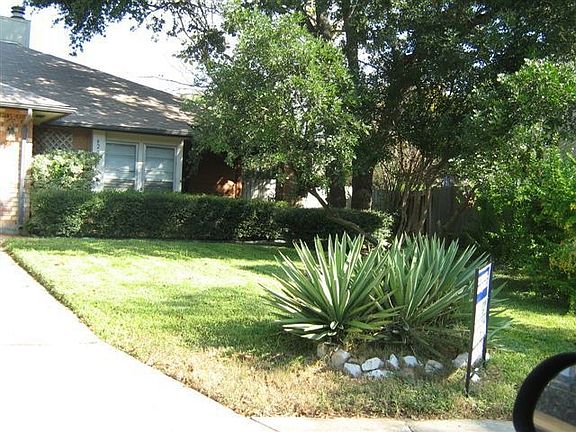 2nd image of 9222 Gravely Point St