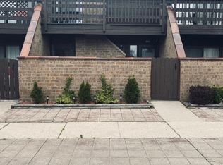 603 Kenneth Cir, Elgin, IL 60120