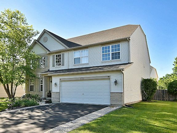 4th image of 8305 Waterbury Dr