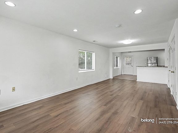 2nd image of 714 Carson Ave