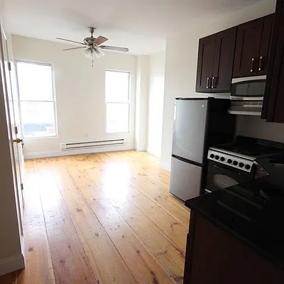 Rented by Nooklyn NYC LLC | media 12