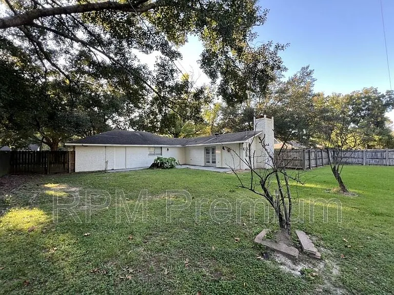 3280 Crestaire Dr — Photo 32