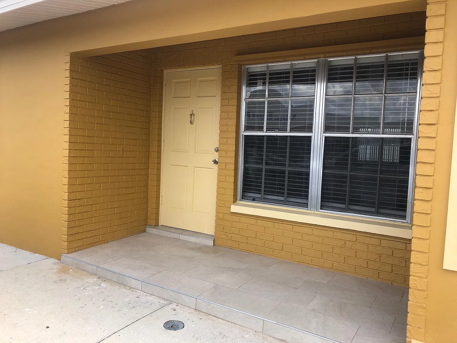 826 Cape Coral Pkwy W — Photo 4