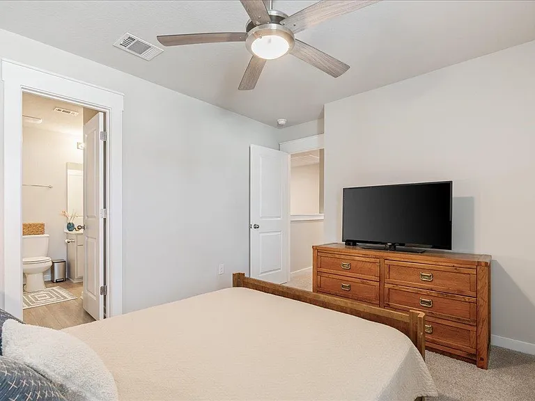 17103B Crane Fly Dr — Photo 25