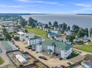 5835 Bay Village Dr APT 101, Athens, AL 35611