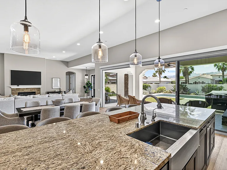 55120 Autumn Valley Ct — Photo 9