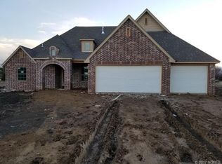 14114 N 64th Ave E, Collinsville, OK 74021