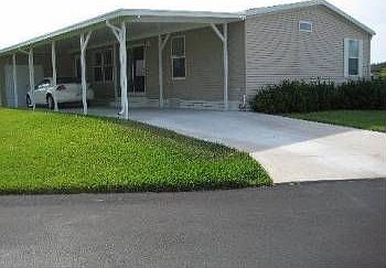 1st image of 407 NE Jade Cir