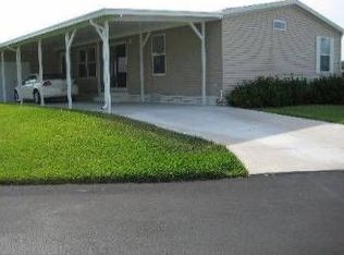 407 NE Jade Cir, Jensen Beach, FL 34957