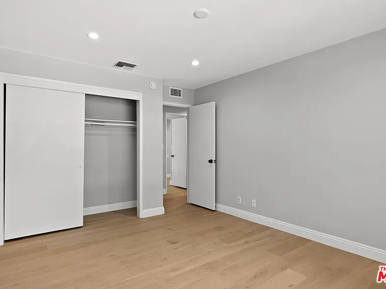 4863 Don Juan Pl — Photo 17