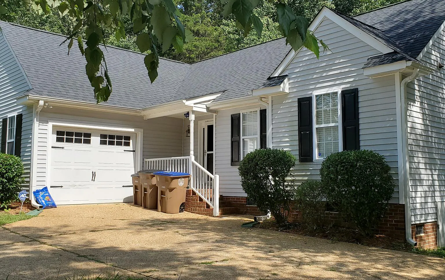 3 bed, 1208 sqft, $3,500 — Photo 4