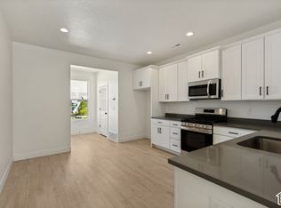 11029 S Freestone Rd W #125, South Jordan, UT 84009