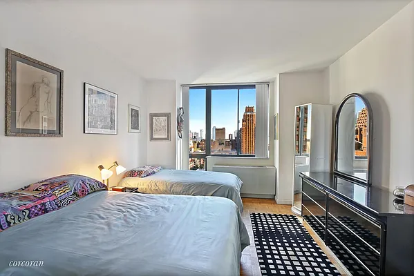 Sold by Corcoran | media 12