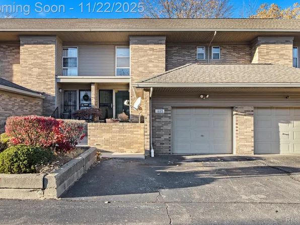 1226 Saint Aubin Pl, Detroit, MI 48207