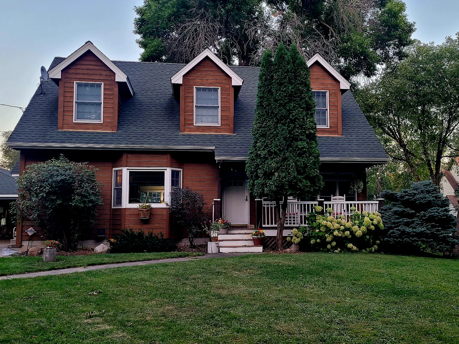 4 bed, 2900 sqft, $3,750 — Photo 1