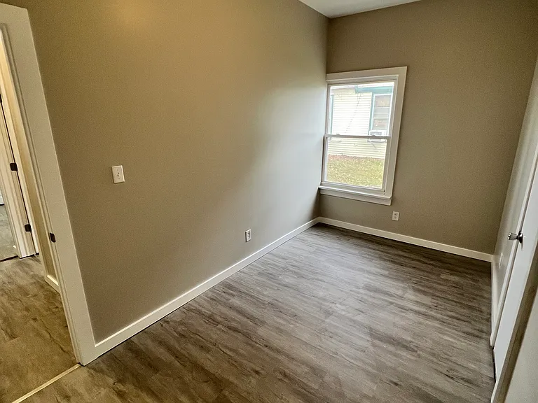 515 E North A St #B — Photo 4