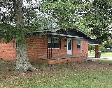 1st image of 804 Ford Ave