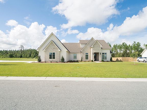 2nd image of 3644 Bear Lake Rd